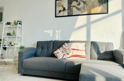 George Town Appartement | Spacious 2BR Suite for 5-7 pax