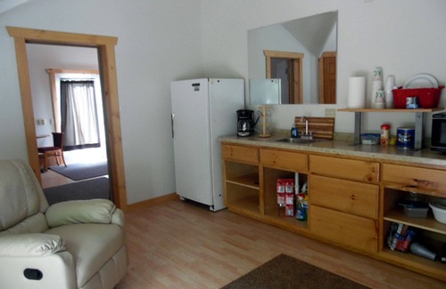Mindoro Appartement | Spacieux 2e Étage Suite