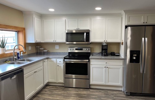 Richfield Springs Appartement | Spacious 3-bedroom apartment with WiFi, AC in Richfield Spring