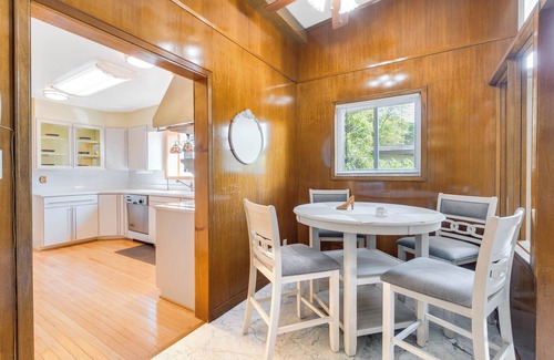 Silver Spring Maison | Spacious 3-bedroom Main Level -Less than half mile from Downtown Silver Spring