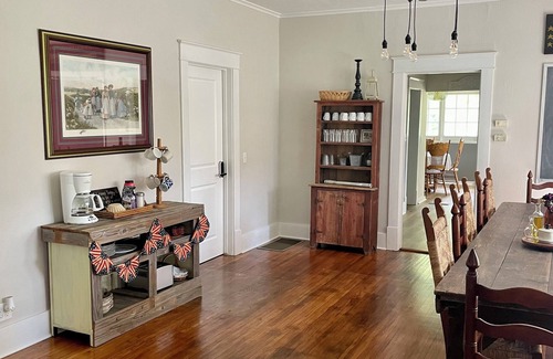 Brookfield Maison | Spacious 3 bedroom, 2 bathroom Home!