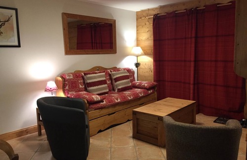 Les Esserts Appartement | Appartement spacieux de 3 chambres à coucher directement sur les pistes