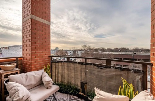Kenwood Copropriété | Spacious 3-bedroom corporate condo in wonderful North Kenwood in Hyde Park