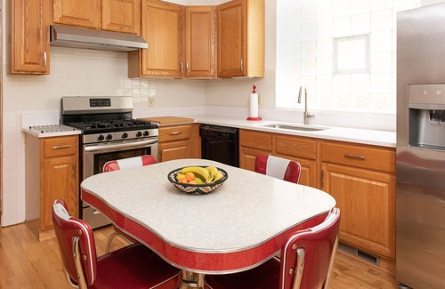 North Center Appartement | Spacious 3 bedroom in ideal Roscoe village location