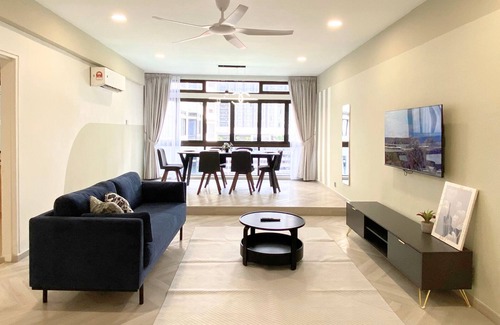 Bukit Bintang Appartement | Spacious 3-bedroom apartment in fabulous Kuala Lumpur with AC, WiFi