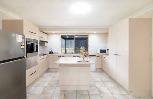 Calamvale Maison | Spacious 3-BR Haven Prime Location Shopping Centre