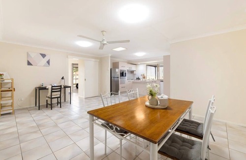 Calamvale Maison | Spacious 3-BR Haven Prime Location Shopping Centre