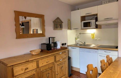 Vignec Appartement | Charmant 3 Pièces pour 8 avec Balcon et Piscine à Vignec, près de Saint-Lary-Soulan