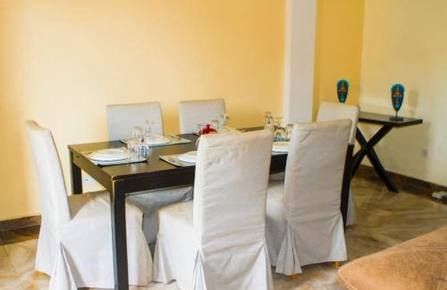Bonapriso Appartement | Spacious 3BR apt in the heart of Bonapriso.