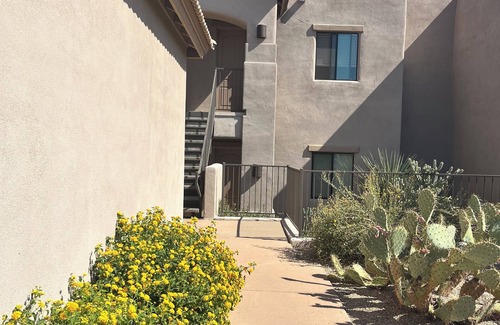 Legend Trail Copropriété | Spacious 3BR condo in N Scottsdale with access to golf, pickle, pool & fitness