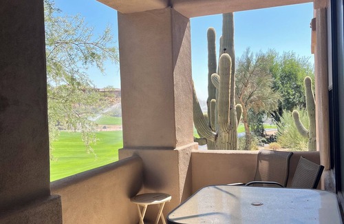 Legend Trail Copropriété | Spacious 3BR condo in N Scottsdale with access to golf, pickle, pool & fitness