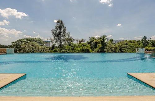 Sungai Buloh Appartement | Spacious 3BR Condo in Residensi Suasana Damai