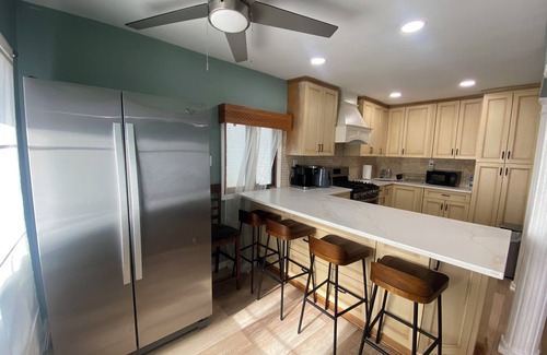 Elmont Maison | Spacious 4 bed & 2 bath House Near UBS Arena, JFK, and NYC