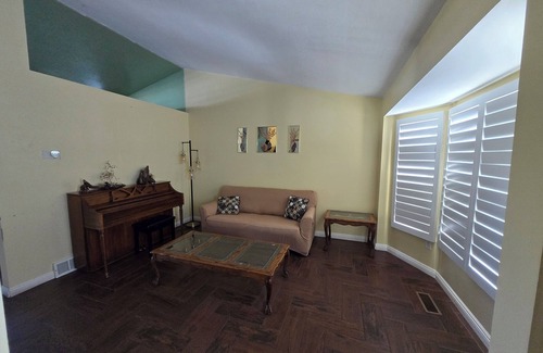 West Valley City Maison | Spacious 4-bedroom house with AC, WiFi in terrific West Valley City