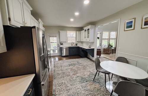 Cleveland Maison | Spacious 4-Bedroom 3 Acre Fence County Home in Cleveland MO!