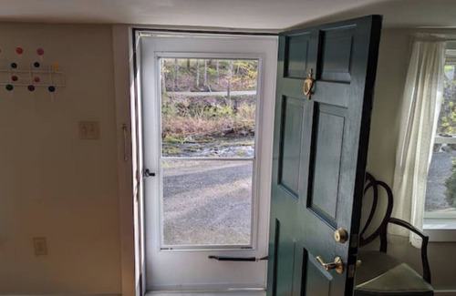 Guilford Appartement | Spacious 4-bedroom apartment in awesome Guilford with AC