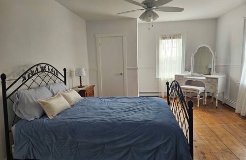 Mifflinburg Autre | Spacious 4-bedroom Farmhouse with inground pool in Mifflinburg, Pennsylvania