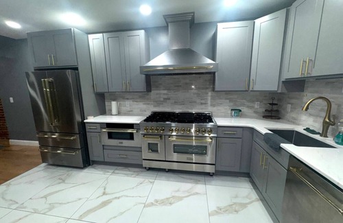 North Philadelphia West Maison | Spacious 4-bedroom 4 bathhome in the heart of Philadelphia with Roof Top Deck!