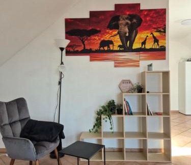 Schwanewede Appartement | Spacious 4-Room Apartment Ideal for Families and Business Trips in a Quiet Area