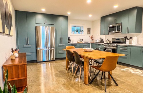 Kremmling Maison | Spacious 4BD 3BA Mountain Retreat with Deck Views.
