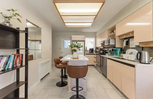 Shaughnessy Maison | Spacious 4BD Family Home in Shaughnessy! STR License: 25-158069
