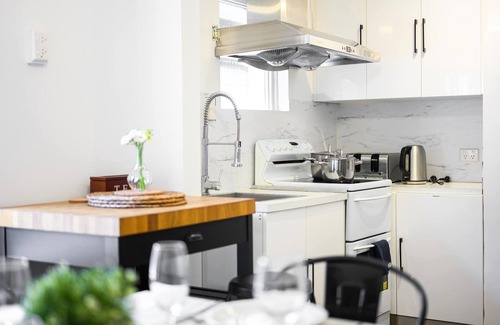 Belfield Maison | Spacious 4BR Straithfield house close 2 airport city
