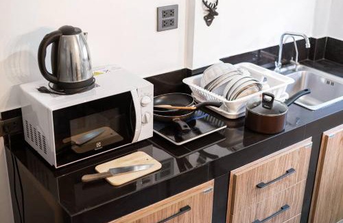 Chom Phon Appartement | Spacious 4BR Family Chatuchak Market 12 sleeps
