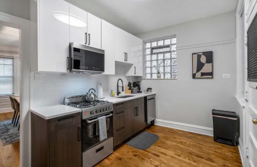 Rogers Park Appartement | Spacious 4BR Retreat - Chase E1