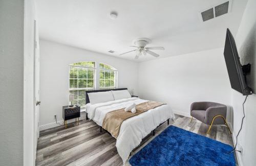 Wetmore Villa | Spacious 4BR Villa with Private Pool, Near Six Flags