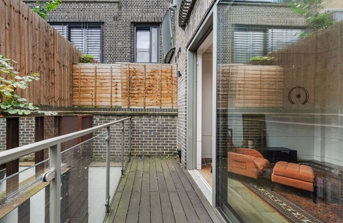 Haverstock Maison | Spacious 5 bdrm townhouse in Camden