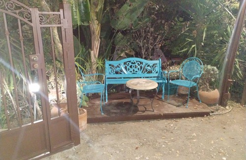 Spring Valley Maison | Spacious 5-bedroom house in lovely Spring Valley with WiFi, pet friendly, yard