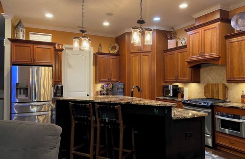 Appling Maison | Spacious 5-bedroom, 3-bathroom Masters ready house. 14 miles from Nationals GC.
