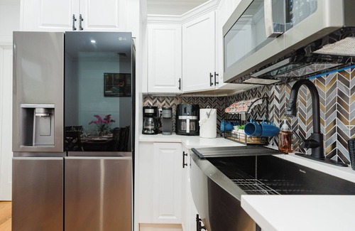 Ashmont Maison | 76-2 - New Apartment Near Ashmont Station
