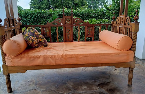 Malindi Villa | Spacious 5-Bedroom Homestay Villa in Charming Malindi WiFi Included