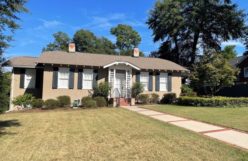 Summerville Maison | Spacious 5-Bedroom Home with Private Guest Cottage