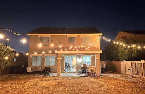 Gilbert Maison | Spacious 5-bedroom house in marvelous Gilbert with WiFi, AC