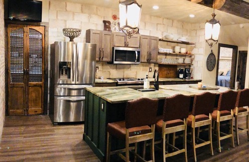 Leakey Maison | Spacious 5-bedroom house in serene Leakey with gorgeous views!