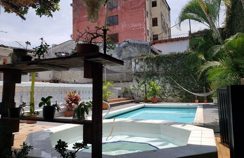 Cali Maison | Spacious 5-bedroom house with a huge terrace and swimming pool