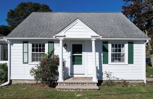 Bonnet Shores Maison | Spacious 5-Bedroom Cape in Bonnet Shores
