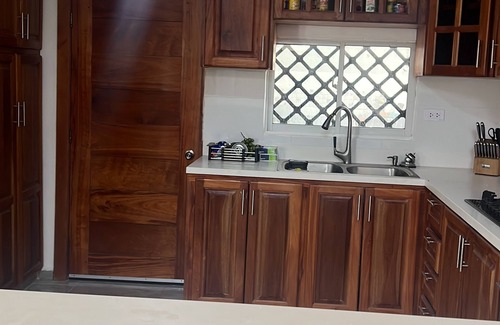 Barahona Villa | Spacious 5-bedroom villa with WiFi and AC in lovely Barahona