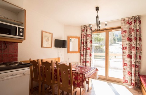 Val Cenis Appartement | Appartement Lanslevillard, 3 pièces, 5 personnes