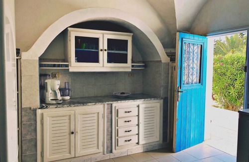 Midoun Maison | Dar-Dina ; Spacieuse villa de 5 suites avec piscine à Mezraya