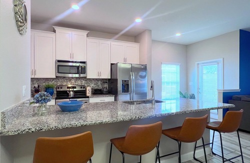 Davenport Maison | Spacious 5Bd Pool TH, Champions Gate-1610MVD