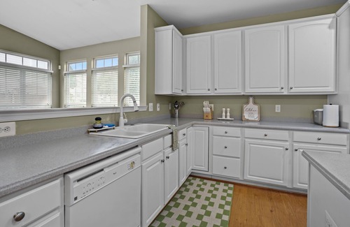 Bowie Maison | Spacious 5BR Retreat w/Piano & Pool Table – Near DC & Baltimore