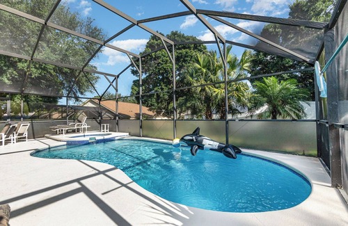 Orange Tree Maison | Spacious 5BR Villa w/South-Facing Pool, Spa & Game Room Near Disney