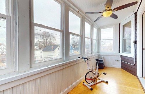 North Cambridge Appartement | Grande 4/5 chambres, 2 salles de bain près de Harvard, MIT, touffes, près de la ligne rouge, C / A