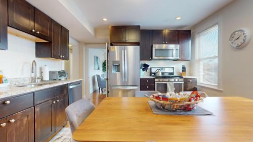 North Cambridge Appartement | Spacious 5br W Ac, Near Harvard & Davis Sq