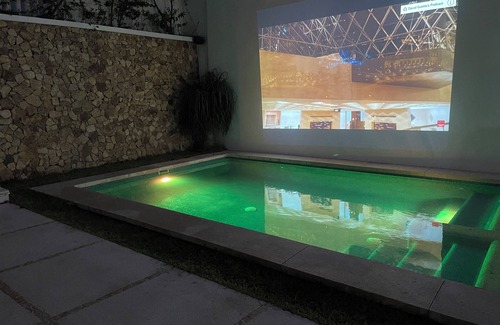 Nuevo Centrode Poblacion Maison | Spacious 6-bedroom house with AC and WiFi in lovely Acapulco de Juárez