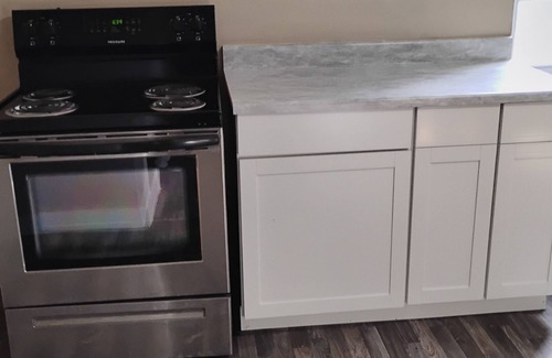 Byron Appartement | Spacious 6-bedroom apartment with WiFi, AC in delightful Byron