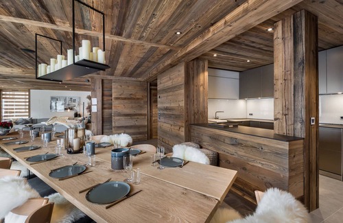 Meribel Village Appartement | Duplex spacieux pour 14 pers. avec sauna, terrasse et parking, au pied des pistes - Méribel Village